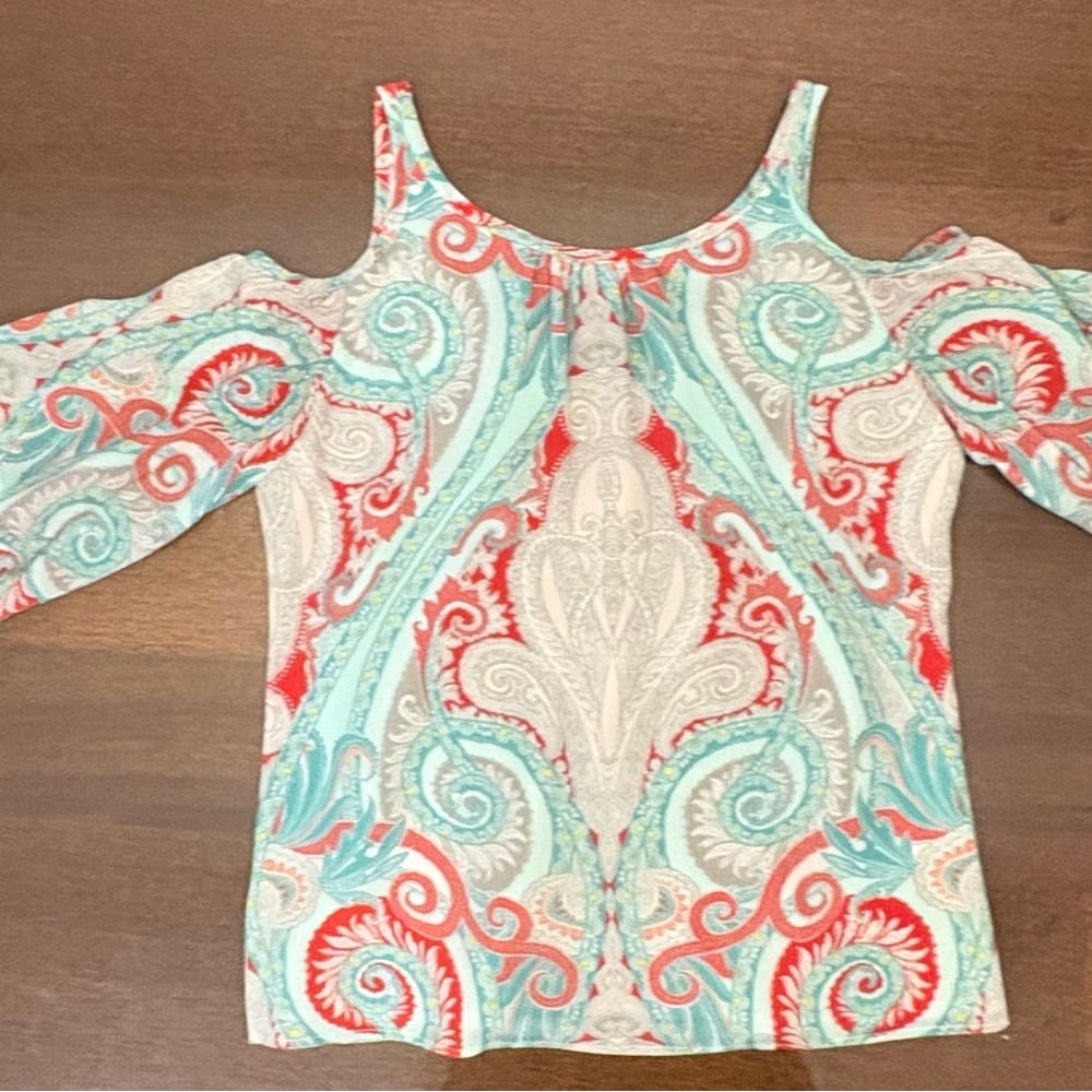 Ecru Paisley Cold Shoulder Blouse - Red and Blue